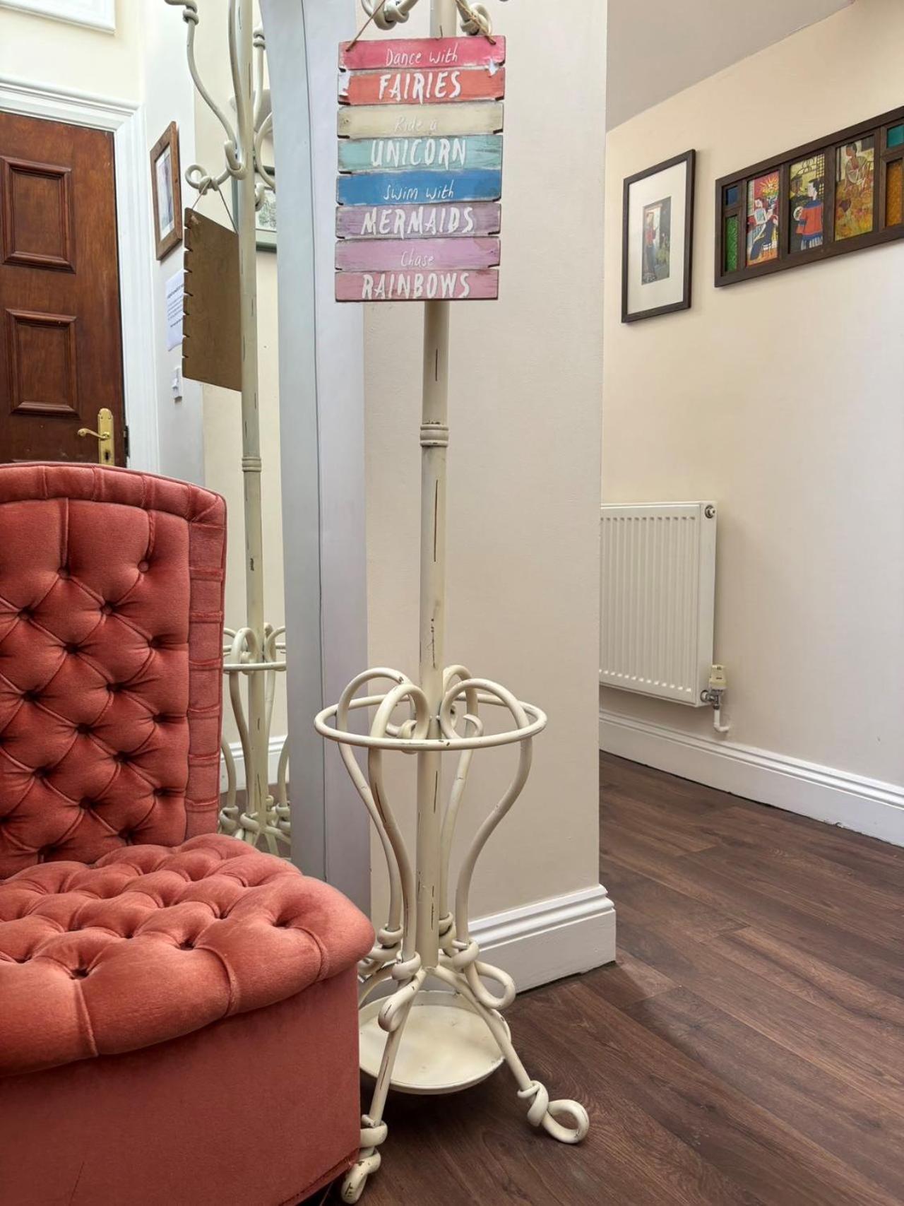 Spacious Town-Centre Apartment With Stunning Views Great Malvern Dış mekan fotoğraf